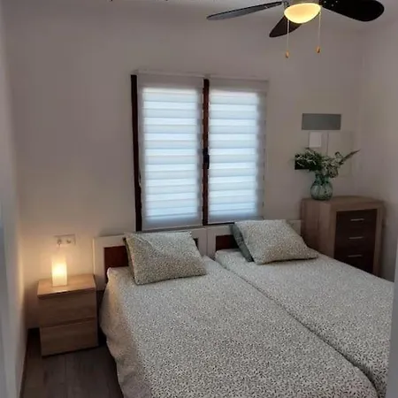 Vista Al Mar - Seaview Апартаменты *